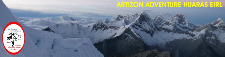 Vista del Artesonraju y otros desde la Pared del Alpamayo